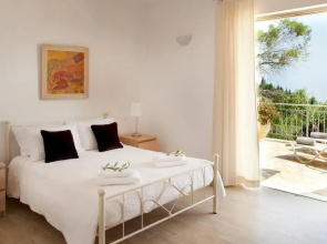 Thanelli in Paxi With 2 Bedrooms and 1 Bathrooms