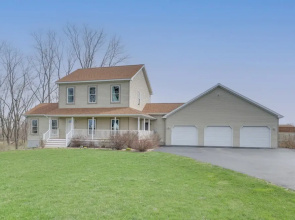 Geneva Studio, 3 Miles to Seneca Lake!