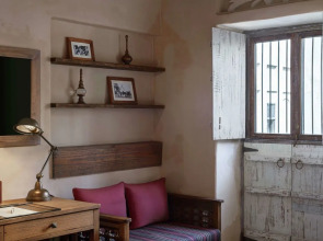 Отель Al Seef Heritage Hotel Dubai, Curio Collection by Hilton