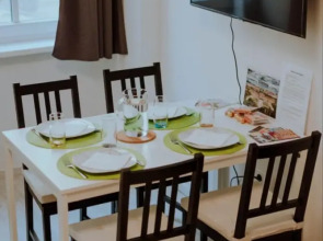 Modern City Apartment Near Central Park