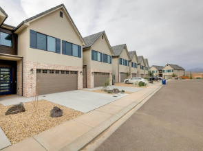 Modern Santa Clara Vacation Rental w/ Patio