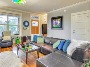 Cozy Modern Craftsman in North Portland