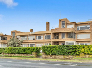 Mornington Bayside Pearl