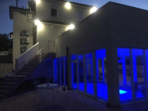 Villa With 4 Bedrooms in Klimno, With Wonderful sea View, Indoor Pool,