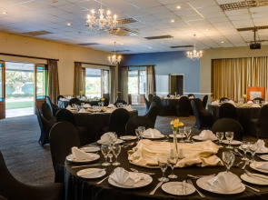 Protea Hotel by Marriott George King George