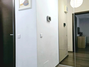 VR2 Central Apartment