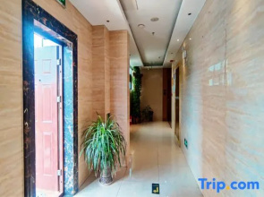 Tianjiao Hotel (Xinyang No. 2 high school store)