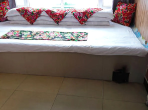 Wuchang Xuegu Another Home Hotel