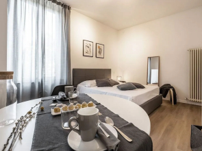 Emilia Suite Essence