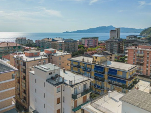 Apartment Enrico Chiavari