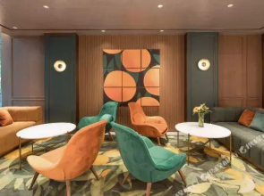 Orange Hotel ((Nanjing Museum Ming Palace Subway Station Hotel)