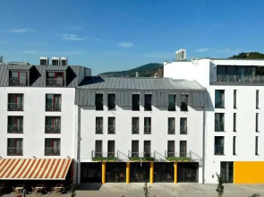 Bacchus Hotel