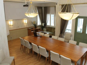 Villa Urhola, Kruunupuisto