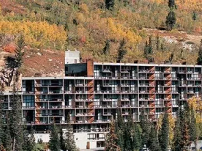 Iron Blosam Lodge
