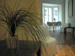 Hostal Express by gaiarooms