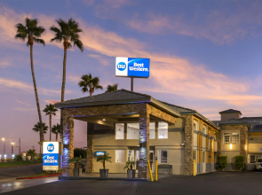 Best Western Kettleman City Inn & Suites