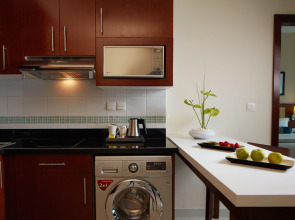 Отель Treppan Hotel & Suites by Fakhruddin