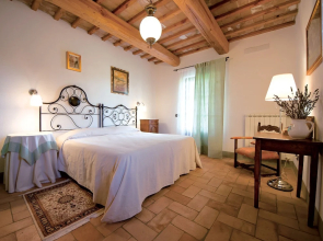 Borgo di campagna Il Tesoro