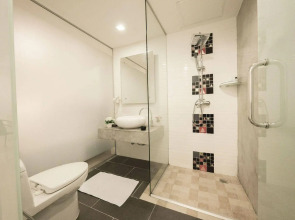 Armoni Patong Beach Hotel