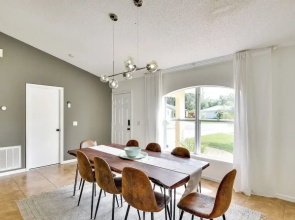Lanai & Fire Pit: Peaceful Palm Coast Home!