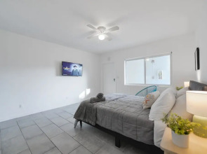 Fabulous Studio 15 min from The Beach