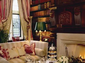 The Milestone Hotel  Apartments