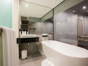 Nai Yang Beach Hotel