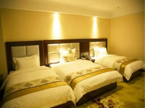 Huating Business Hotel