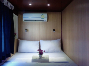 El Nido Ocean Suite Floating Hotel
