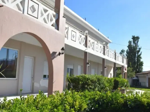 Odos Oneiron Tavronitis Bay