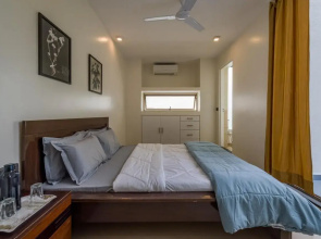 Saffronstays De La Mer