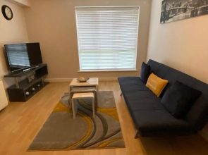 Marie’s Serviced Apartment E, 2bedroom City Stay with River View