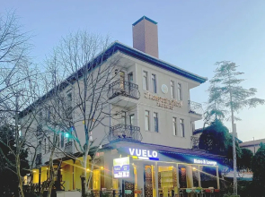 Agva Sunset Hotel