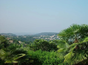 Les Cypres De Vence