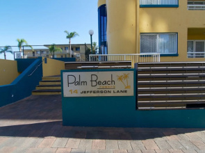Palm Beach Holiday Resort