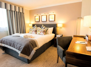 voco Oxford Spires by IHG