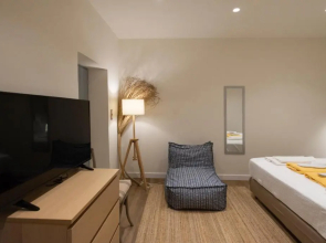 Pylosea Luxury Lodge