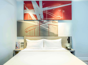 ibis Bangkok IMPACT