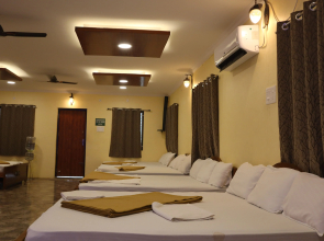 Royal Castle Farm Stay Resort