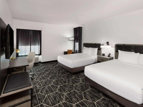 La Quinta Inn & Suites by Wyndham Austin Parmer/Tech Ridge