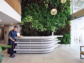 Royal Dragon Boutique Hotel