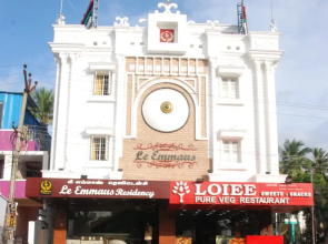 Le Emmaus Residency