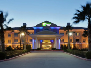 Holiday Inn Express Pearland