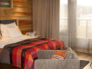 Levi Suites Unna Mànnu