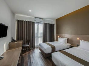 The Vienna Place Hotel