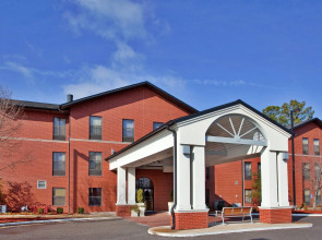 Holiday Inn Express & Suites Batesville by IHG