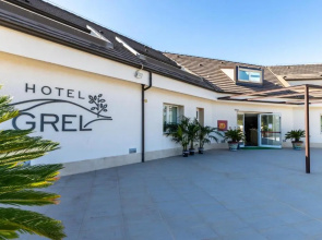 Aparthotel Grel Suite 208