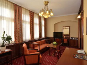 Palatinus Grand Hotel