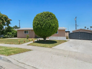 Beautiful 4BR Home Nr Disneyland