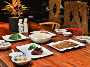 Narada Boutique Hotel Shanghai Hongkou (Original SSAW Hotel Boyang Shanghai)